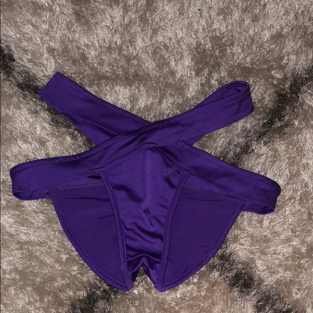 Purple Aries bottoms rave